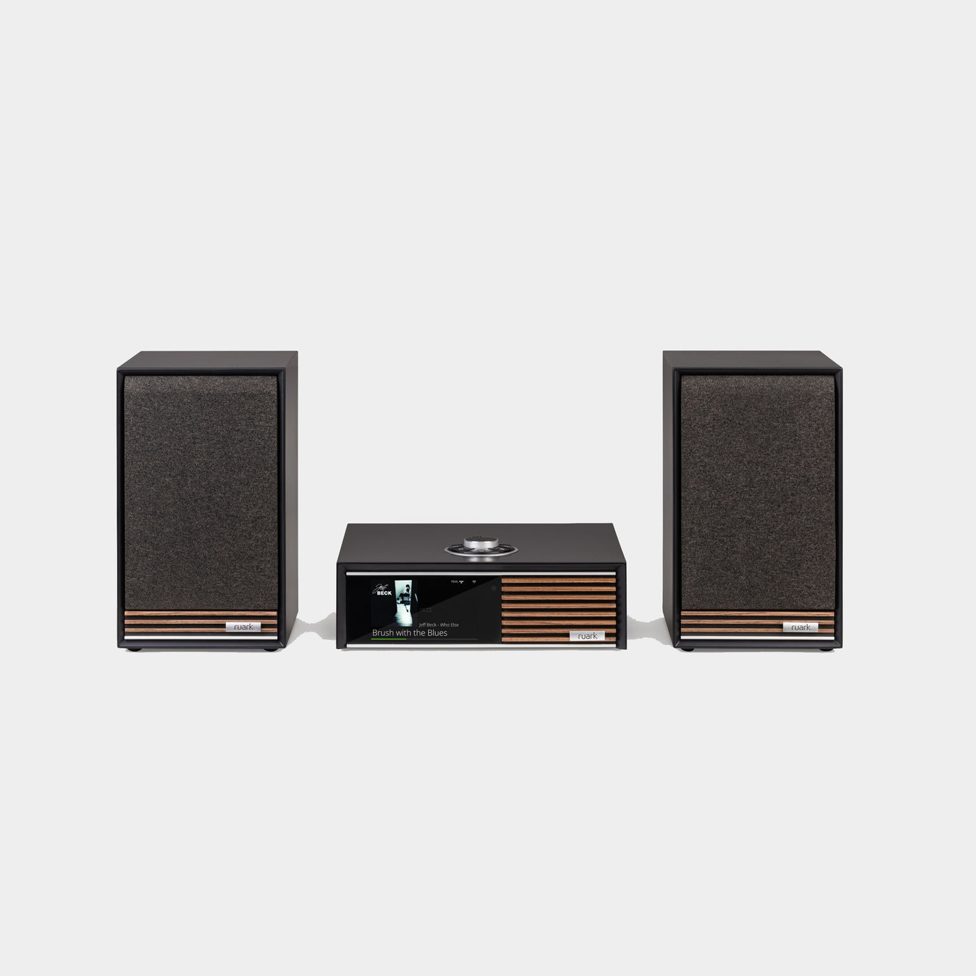 Ruark R610 Music Console & Sabre-R Bookshelf Speakers System