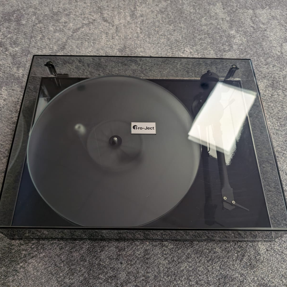 Pro-Ject T1 BT Turntable - Ex-Demonstration